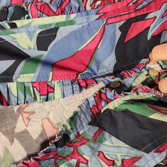 ❤️ NWOT! LOVE THE LABEL COTTON RUFFLED PUFF SLEEVE TOP / BLOUSE, SMOCKED CUFF, S - Picture 11 of 11